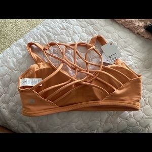 Lululemon free to be wild bra